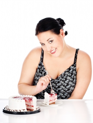 women with cake, by marin/www.freedigitalphotos.net